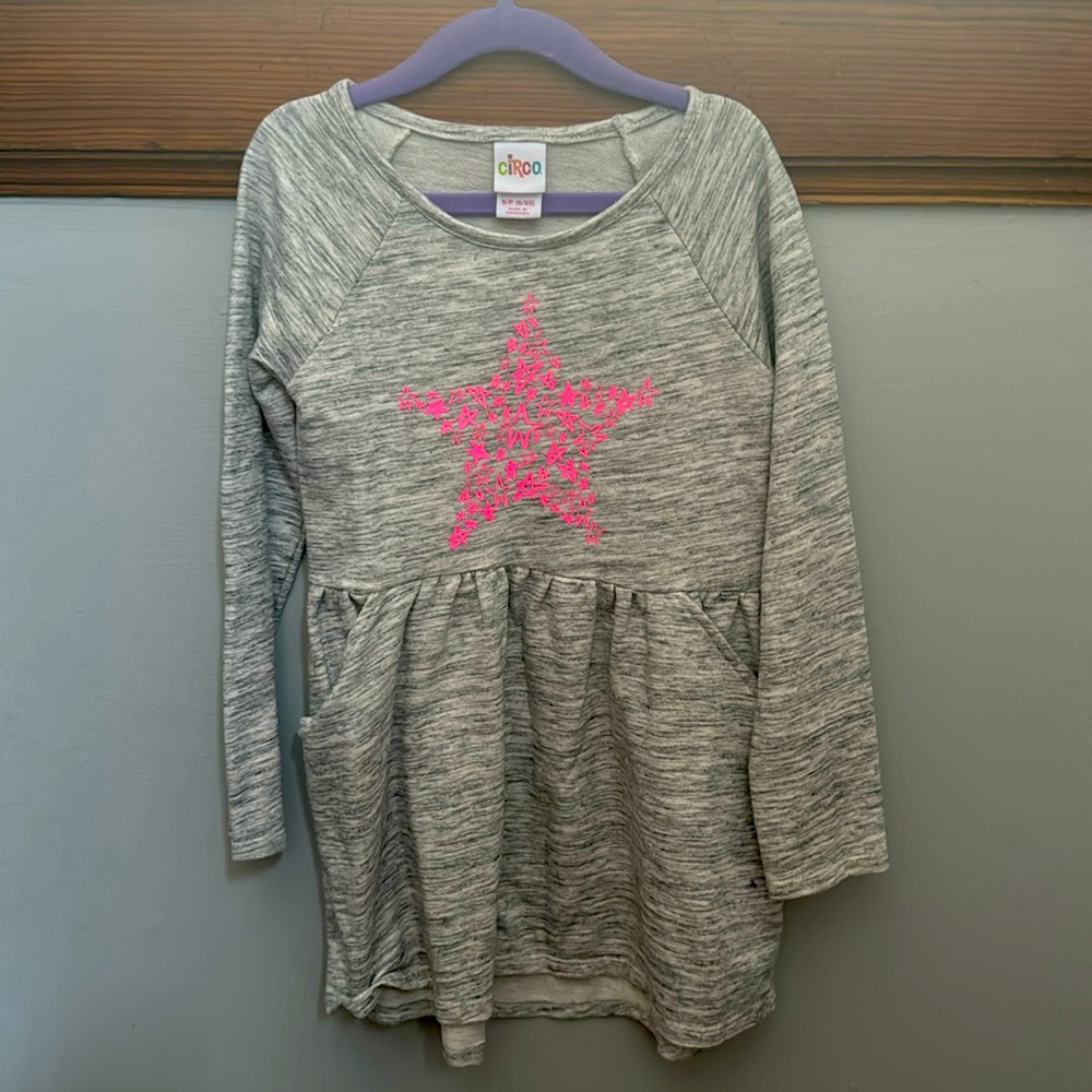 Girls dress size 6/6X